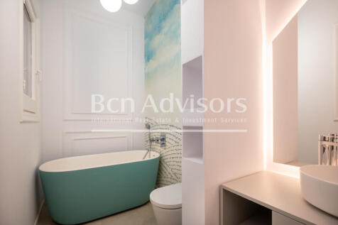 Distinguished-and-bright-newly-renovated-apartm...