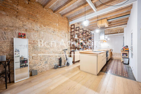 Encantador-piso-de-2-habitaciones-en-pleno-cent...