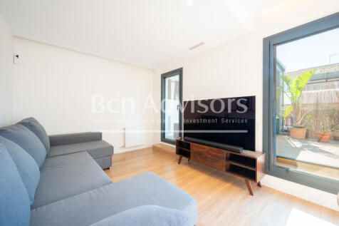 Impecable-atico-de-lujo-con-amplia-terraza-sole...