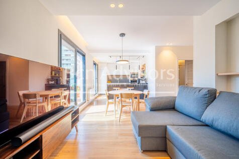 Impecable-atico-de-lujo-con-amplia-terraza-sole...