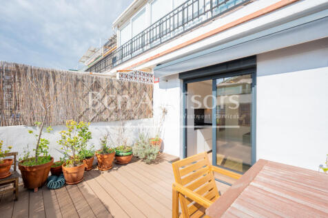 Impecable-atico-de-lujo-con-amplia-terraza-sole...