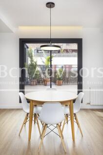 Impecable-atico-de-lujo-con-amplia-terraza-sole...