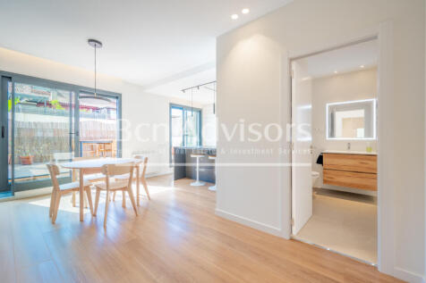 Impecable-atico-de-lujo-con-amplia-terraza-sole...
