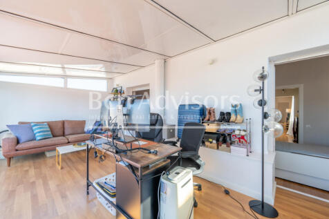 Increible-atico-con-terraza-y-espectaculares-vi...