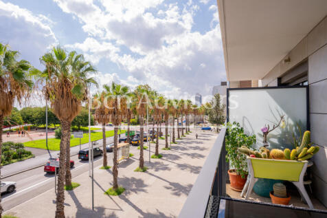 Maravilloso-piso-en-primera-linea-de-mar-con-pi...