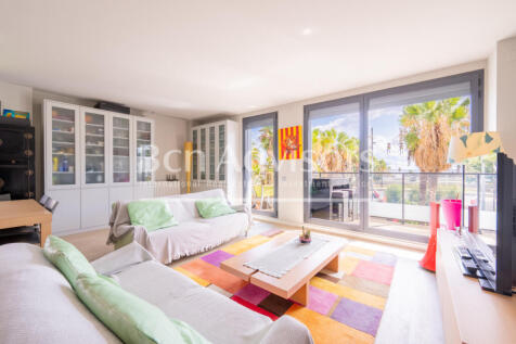 Maravilloso-piso-en-primera-linea-de-mar-con-pi...