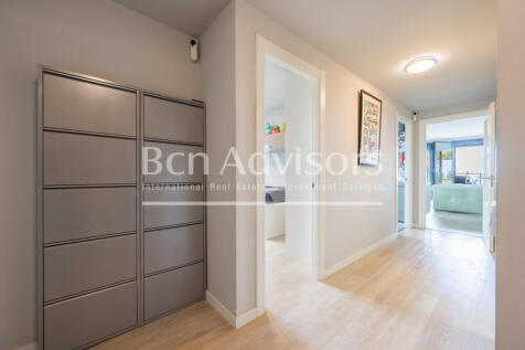 Maravilloso-piso-en-primera-linea-de-mar-con-pi...