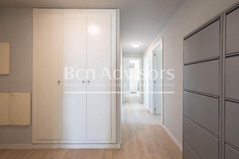 Maravilloso-piso-en-primera-linea-de-mar-con-pi...