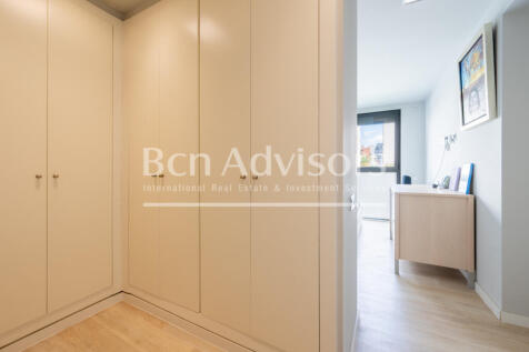 Maravilloso-piso-en-primera-linea-de-mar-con-pi...