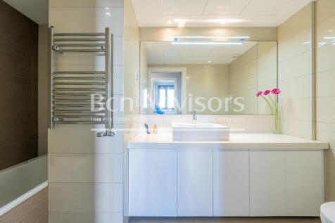 Maravilloso-piso-en-primera-linea-de-mar-con-pi...