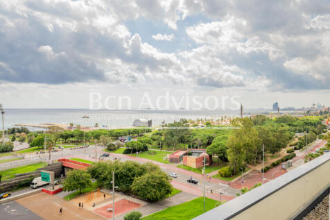 Maravilloso-piso-en-primera-linea-de-mar-con-pi...