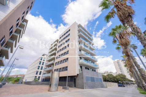 Maravilloso-piso-en-primera-linea-de-mar-con-pi...