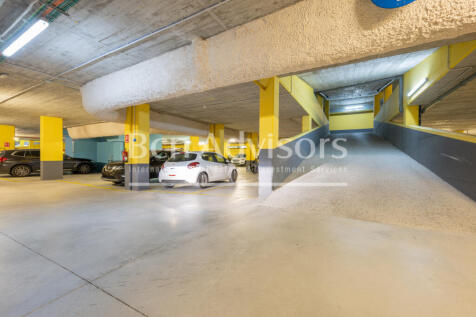 Maravilloso-piso-en-primera-linea-de-mar-con-pi...