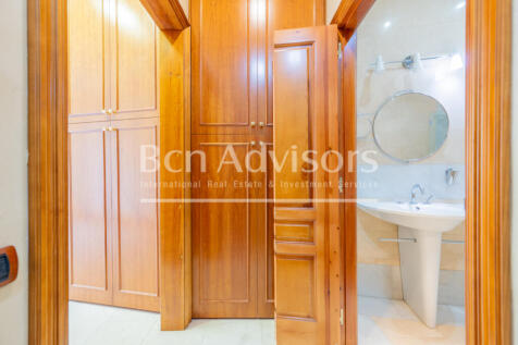 Fantastico-piso-a-reformar-en-finca-modernista-...