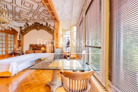 sensacional-inmueble-modernista-a-reformar-en-f...