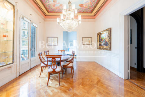 sensacional-inmueble-modernista-a-reformar-en-f...