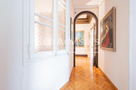 sensacional-inmueble-modernista-a-reformar-en-f...