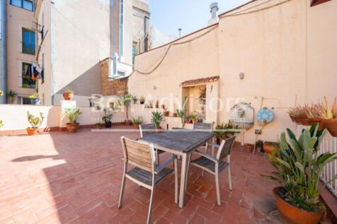 Sensacional-duplex-con-terraza-y-elementos-orig...