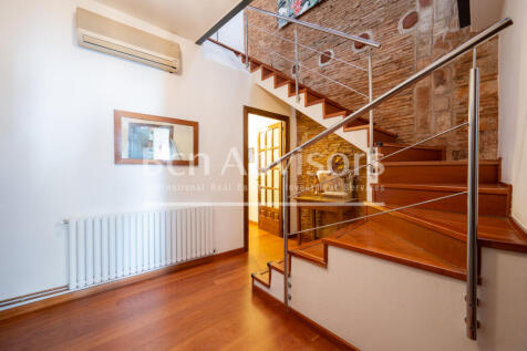 Sensacional-duplex-con-terraza-y-elementos-orig...