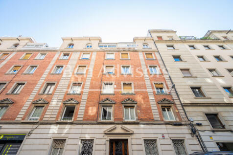 Fantastico-atico-con-2-grandes-terrazas-en-zona...