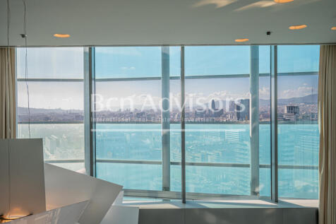 Impresionante-atico-duplex-con-terraza-y-vistas...