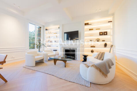 Acogedor-y-luminoso-piso-en-espectacular-edific...