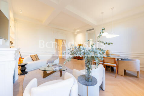 Acogedor-y-luminoso-piso-en-espectacular-edific...