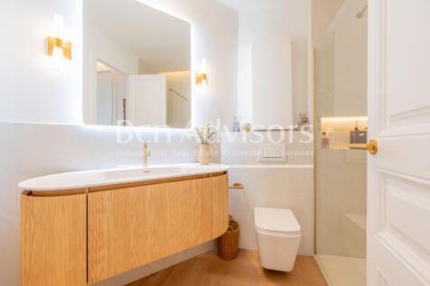 Acogedor-y-luminoso-piso-en-espectacular-edific...