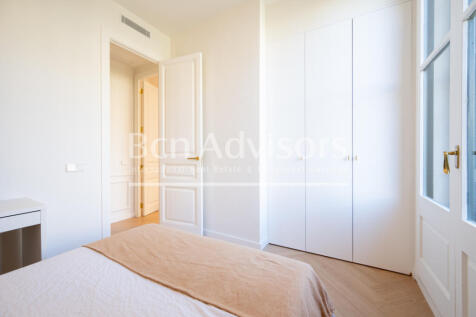 Acogedor-y-luminoso-piso-en-espectacular-edific...