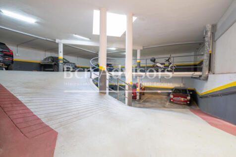 Acogedor-y-luminoso-piso-en-espectacular-edific...