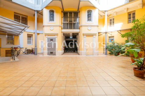 Acogedor-y-luminoso-piso-en-espectacular-edific...