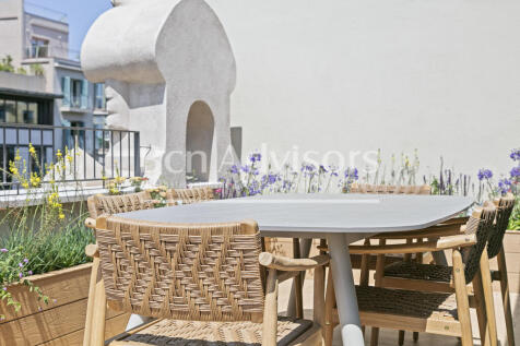 Extraordinario-atico-duplex-de-obra-nueva-con-t...