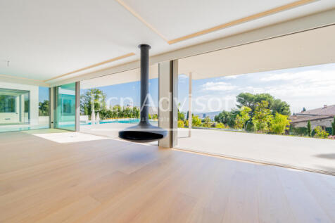 Espectacular-casa-de-obra-nueva-en-Pedralbes-co...