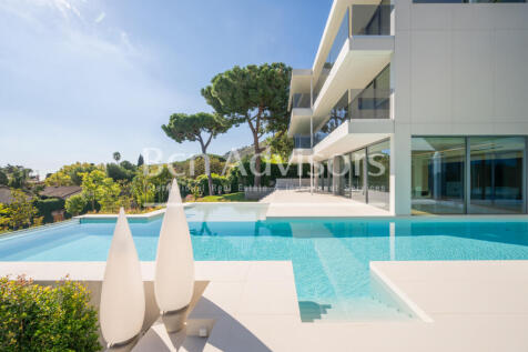 Espectacular-casa-de-obra-nueva-en-Pedralbes-co...