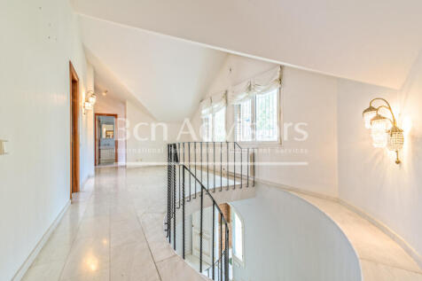 Maravillosa-casa-de-lujo-con-piscina-y-jardin-e...