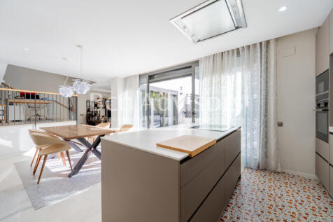 Maravilloso-duplex-con-terraza-y-parking-en-edi...