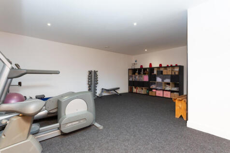 Property Image 32