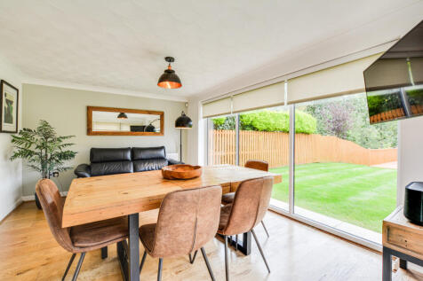 Dining Room / Sun Room