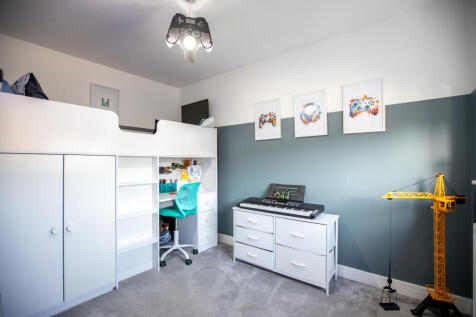 Front Bedroom
