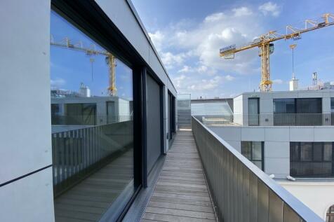 Roof terrace 