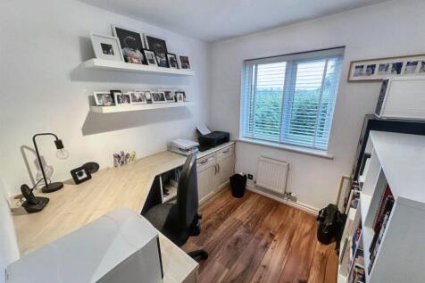 office/bedroom