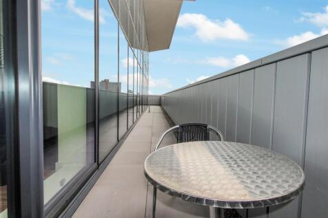 terrace 1.jpg