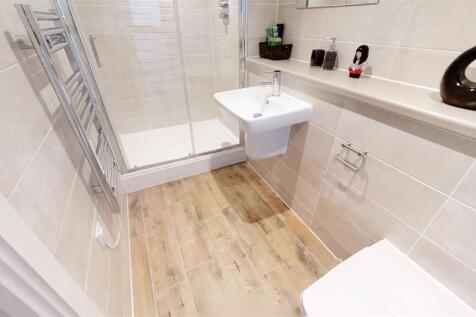 EN SUITE.jpg