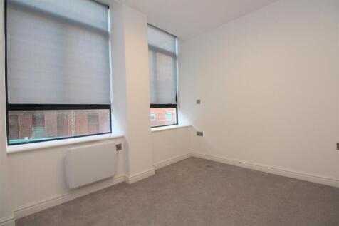 BEDROOM 2.jpg