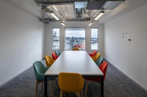 TheExchange_369HDR.jpg