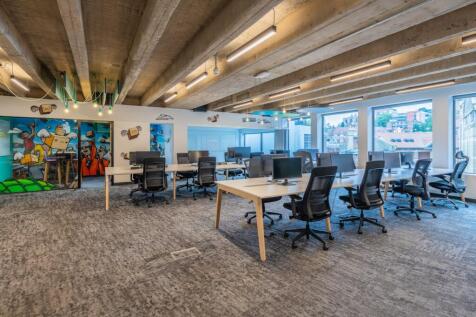 4th Floor  41 Corn St Bristol4.jpg