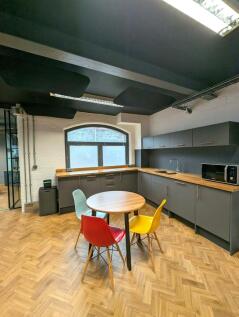 Kitchen v1.jpg