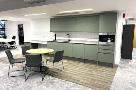 Suite C 8.JPG