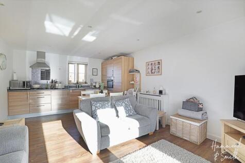 Kitchen / Living / Dining