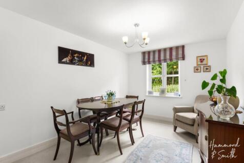 Dining Room / Bedroom 2